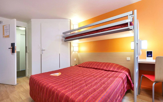 Hotel Premiere Classe Marne La Vallee - Saint Thibault Des Vignes