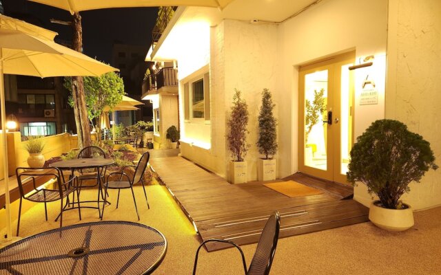 OYO Myeongdong 5 Lodge