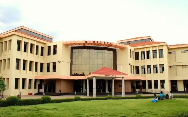 Swarna Sudarshan Service Apartments