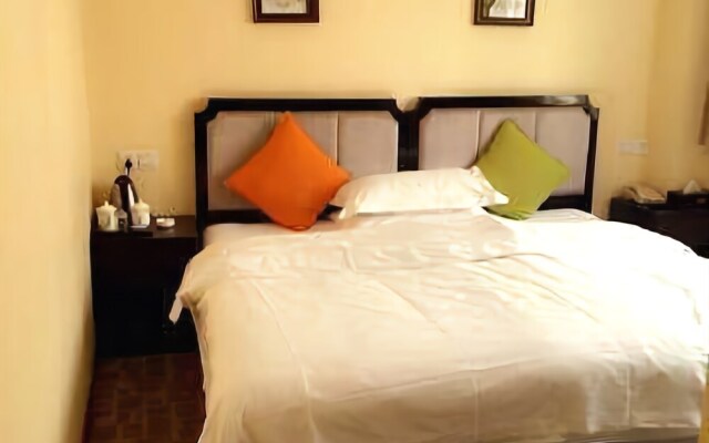 Answer Roof Garden Hotel (Sichuan University Wangjiang Campus Jiuyan Bridge)