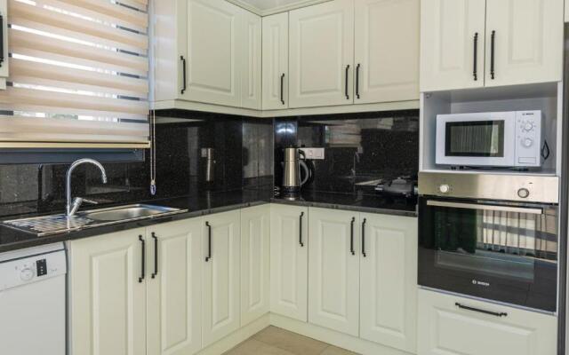 Hisar 2 - 4 Bedroom Holiday Villa in Hisarönü