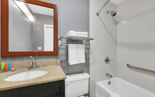 Hotel Pergola JFK Airport