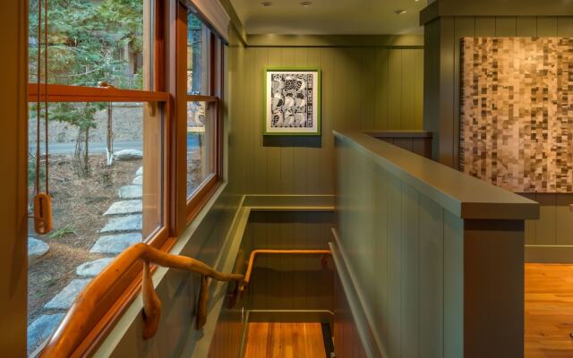 Cedar Crest Cottages