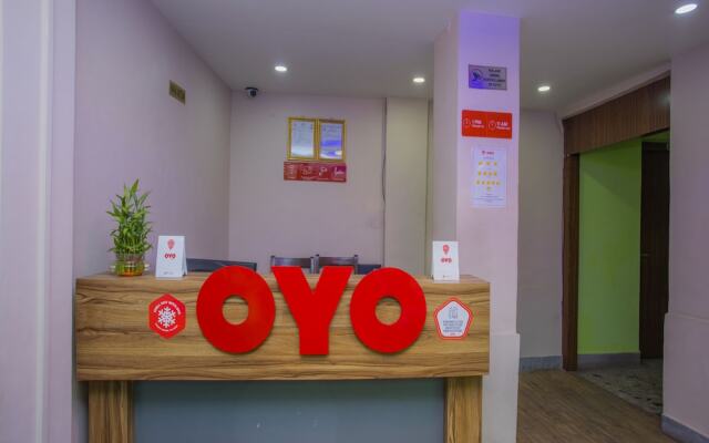 OYO 146 Somewhere Hotel & Restaurant