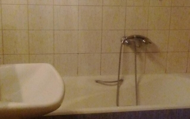 Apartment With one Bedroom in Athina, With Balcony and Wifi