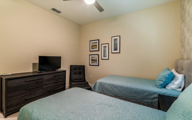 4819 Clock Tower Drive