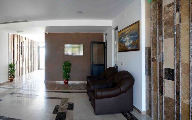 Apart holiday Sophia Mamaia