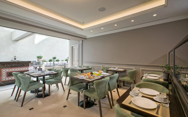 Estia Boutique Apartments
