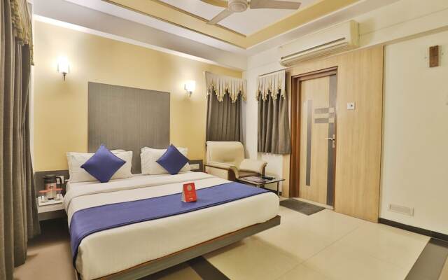 OYO 978 Marshall The Hotel
