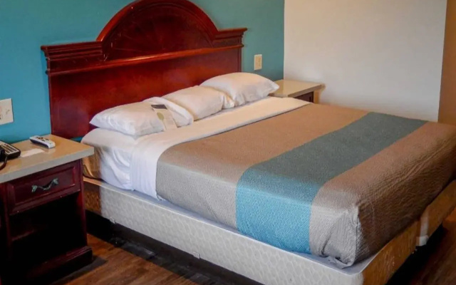 Rodeway Inn