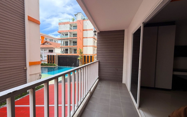 Modern Pool-view Studio With Balcony - Nordic Vip3, Pratumnak Hill