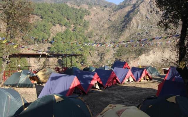 Triund Camps Riverside Resort