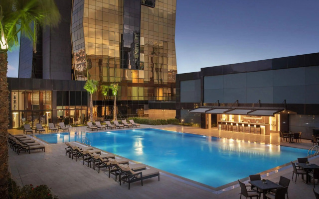 Burgu Arjaan by Rotana Hotel