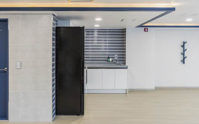 Yeosuya Hostel & Pension