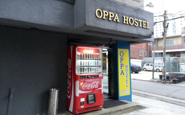 OPPA Hostel Sinchon-Hongdae