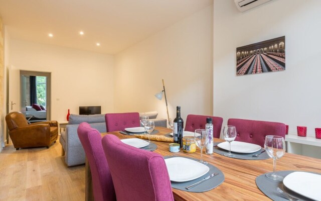 Gorgeous Apartment and Terrace in the City Center