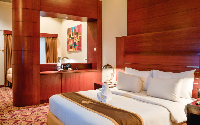 Hotel Savoy Homann – Guest Rooms – Bandung