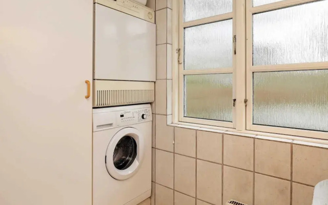 Sunlit Holiday Home in Funen near Sea