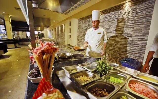 Charmillion Club Aqua Park