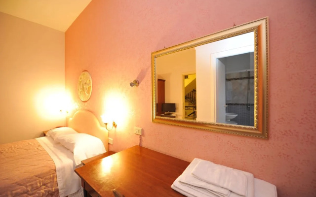 Hotel Donato