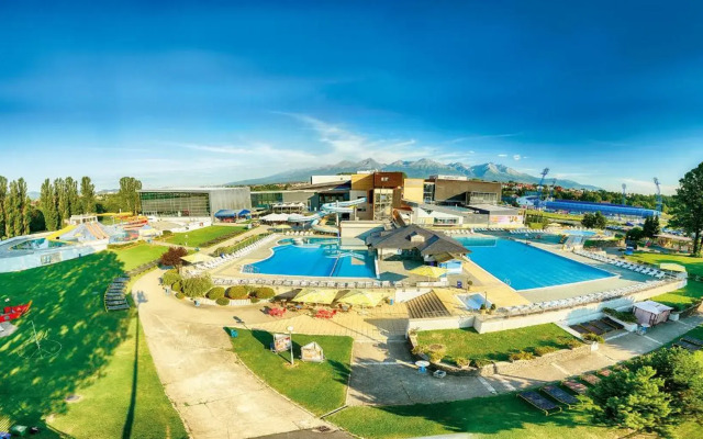 Hotel Aquacity Riverside