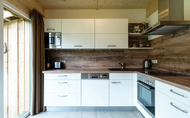 Stylish Chalet With Infrared Sauna