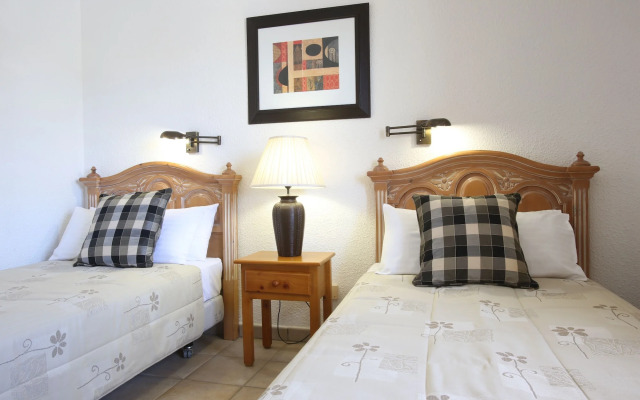 Beverly Hills Suites - Excel Hotels & Resorts