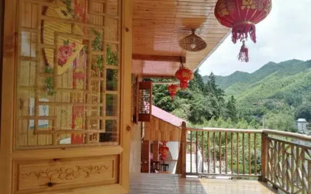 Ruoliao Cuckoo Pottery House