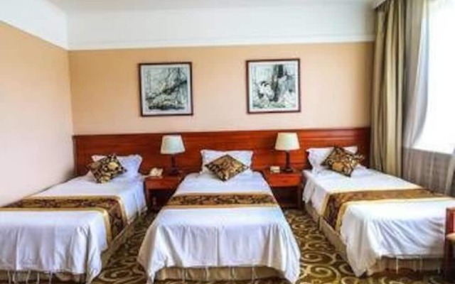 Chang Bai Shan Hotel