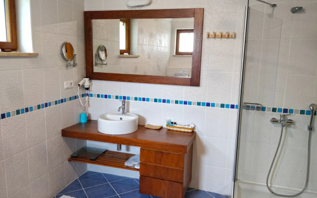 Zephyros Hotel