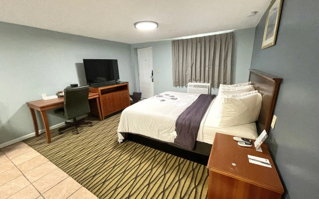 Annie Oakley Motel Oakley