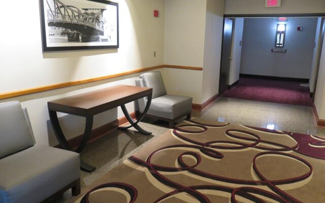 Harrah's Joliet Casino & Hotel - A Caesars Rewards Destination