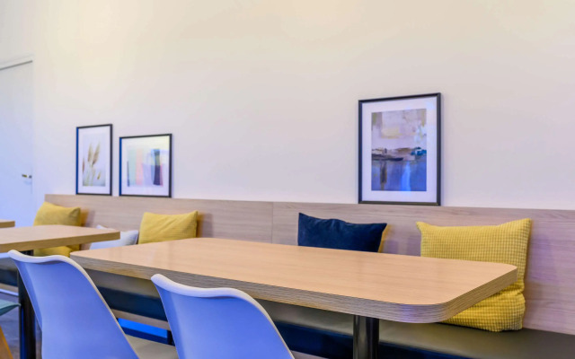 Comfort Hotel Amiens Nord