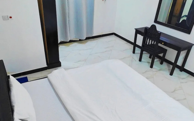 Ayaa Apartments