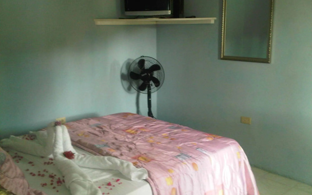 Treasure's Comfort Inn