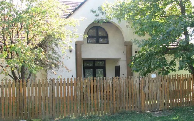 Zsóry Camping és Üdülőházak