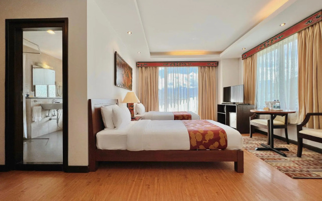 Khang Residency