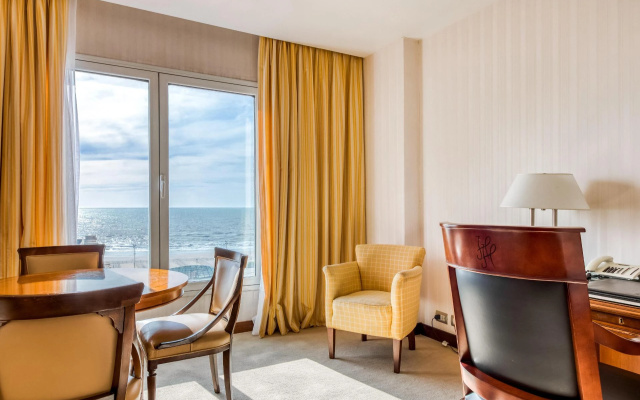 Hermitage Hotel - фото 4