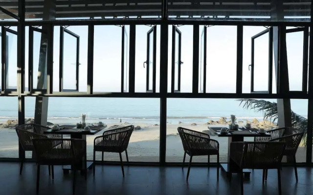Silver Beach Hotel