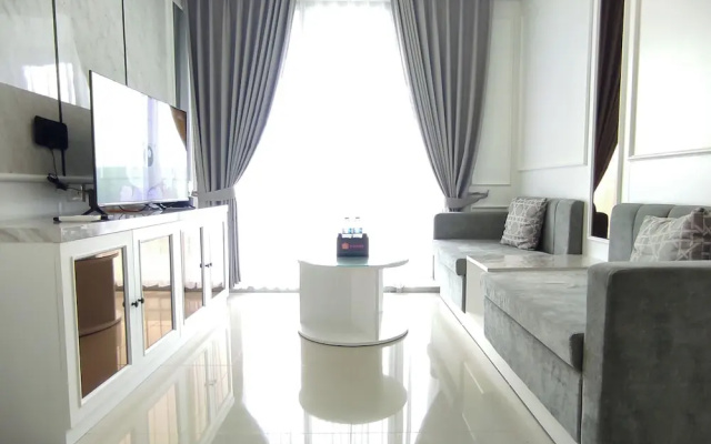 Modern And Comfortable Living At 2Br Grand Sungkono Lagoon Apartment – Guest Rooms – Surabaya