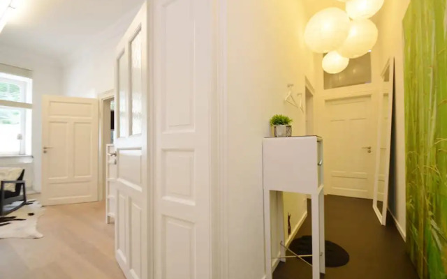PURO Designer Apartment in the Center
