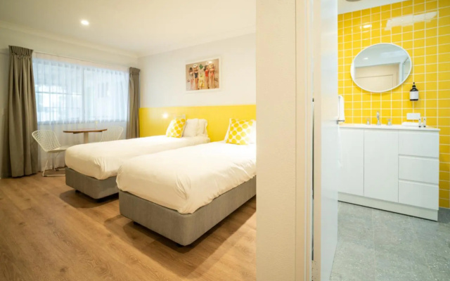 The Cubana Ballina – Guest Rooms – Ballina
