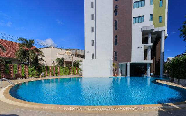 The Pattaya Discovery Beach Hotel Pattaya