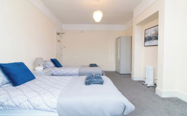 Thornbury Guest House Room