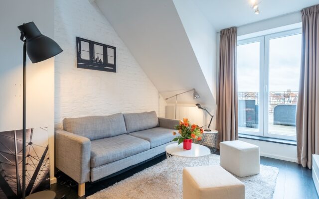 Europea Luxury Duplex Residence Flagey