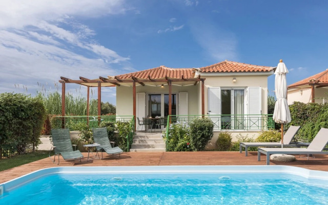 Sun, Sand & Seclusion - Artemis with Private Pool