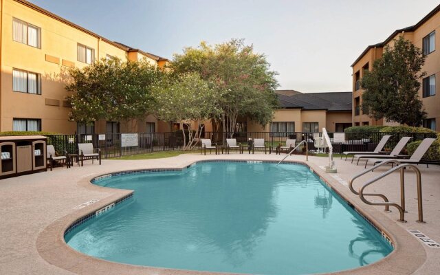 Courtyard by Marriott Houston Westchase