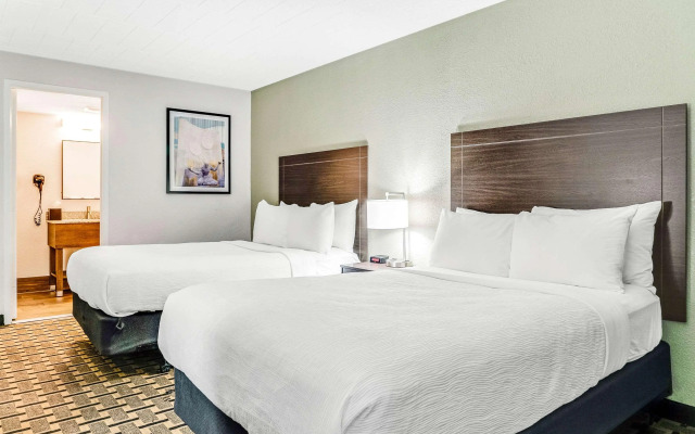 Quality Inn Detroit Downtown