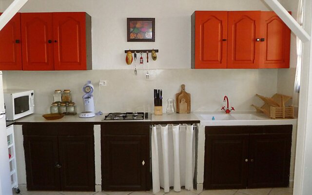 Hameau la Madrague 16536