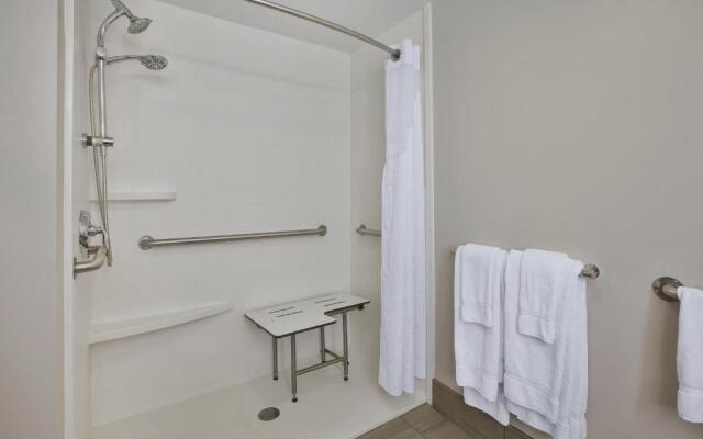 Holiday Inn Express Tiffin by IHG